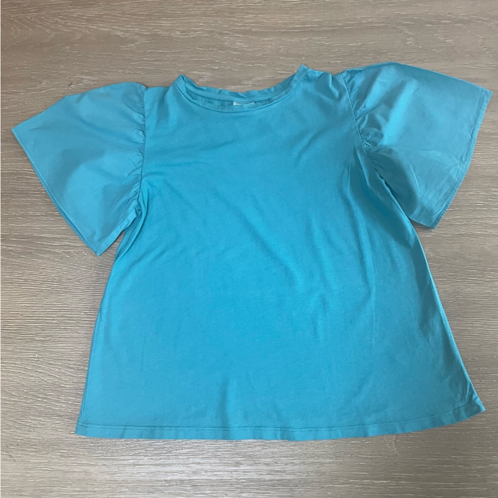 ZARA girls puffy sleeve top! ♻️🪩